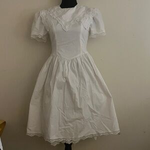 Jessica McClintock White Lace Midi Dress